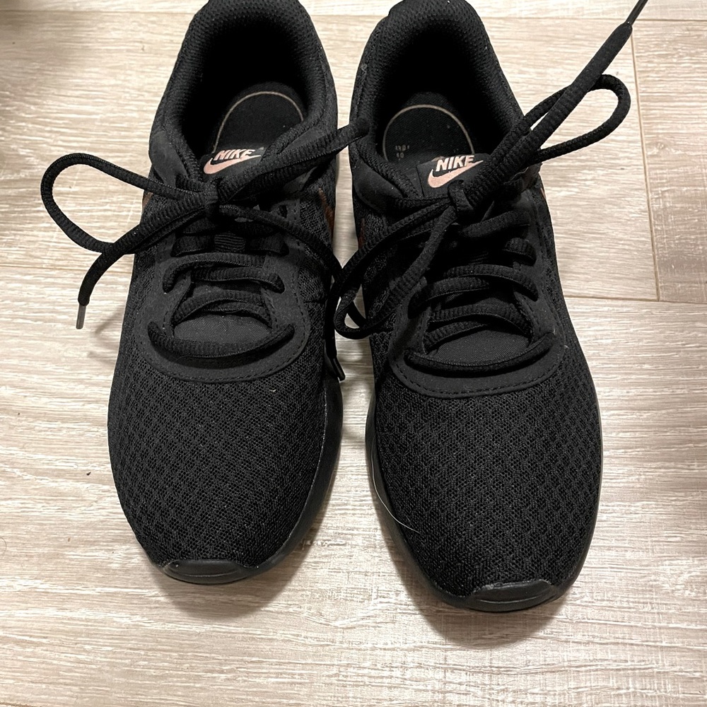 COPY - Nike Tennis Shoes